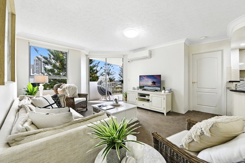 The Ritz Resort Heated Pool - ACT Tourism 20