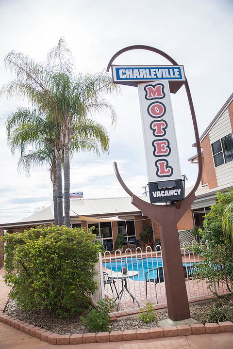 Charleville Motel - ACT Tourism 2