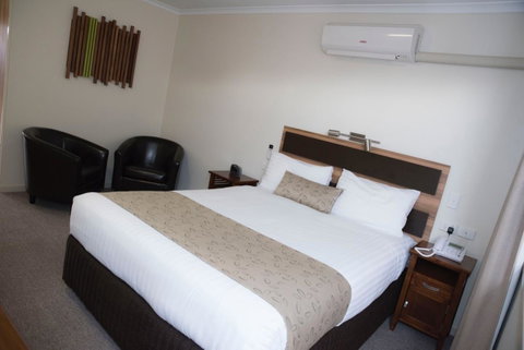 Charleville Motel - ACT Tourism 18