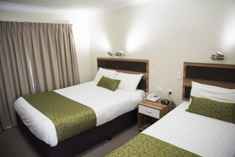 Charleville Motel - ACT Tourism 20