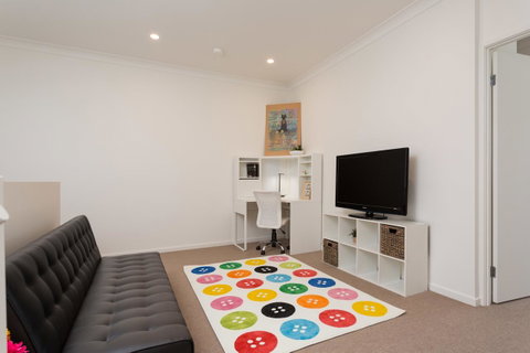 The Residences@Hillside - ACT Tourism 7