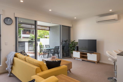 The Residences@Hillside - ACT Tourism 0
