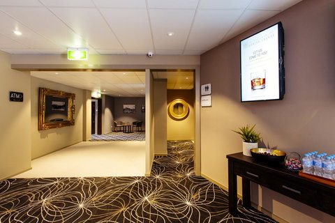 Shamrock Gardens Motel - ACT Tourism 9