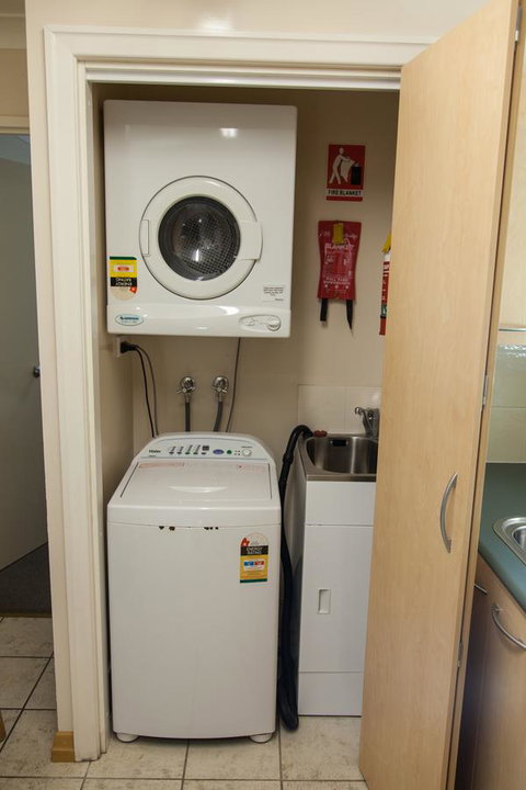 Eastgate On The Range Motel - ACT Tourism 41