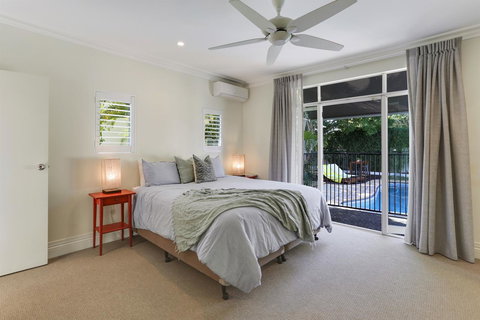 The Shack Noosa - ACT Tourism 8