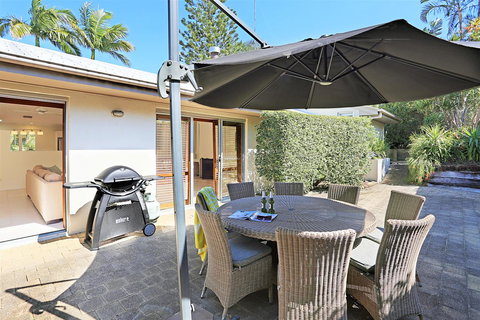 The Shack Noosa - ACT Tourism 7