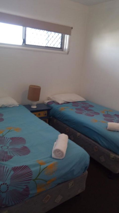 Maroochy Sands Holiday Apartments - ACT Tourism 10