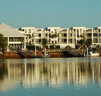 Hinchinbrook Holiday Apartments - ACT Tourism