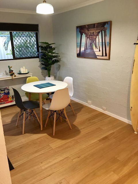 Burleigh Palms Holiday Apartments - ACT Tourism 10