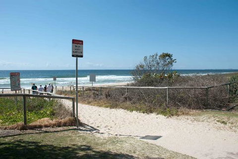 Oceana On Broadbeach - ACT Tourism 1