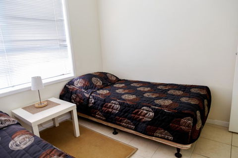 Crystal Beachfront Apartments - ACT Tourism 19