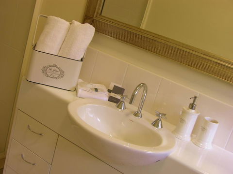 Apple Tree Cottage Montville - ACT Tourism 19