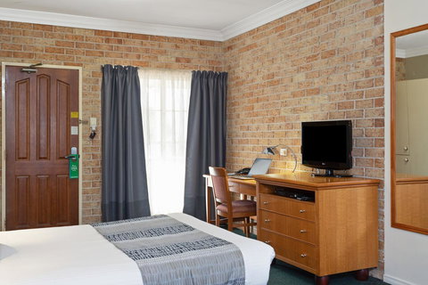 Coopers Colonial Motel - ACT Tourism 17
