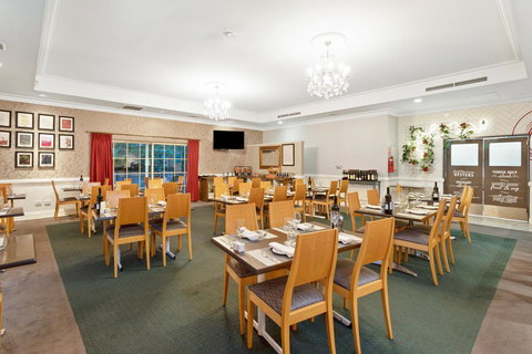 Coopers Colonial Motel - ACT Tourism 11