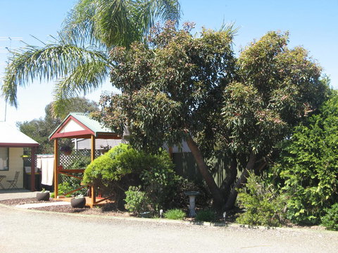 Ficifolia Lodge - ACT Tourism 25