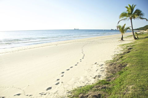 Tangalooma Island Resort - ACT Tourism 6