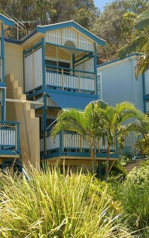 Beach Front Villa At Tangalooma - ACT Tourism 2