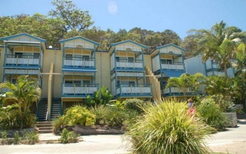 Beach Front Villa At Tangalooma - ACT Tourism 5