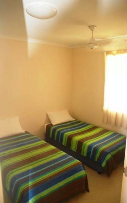 Beach Front Villa At Tangalooma - ACT Tourism 13
