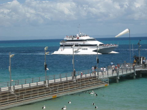 Beachfront Holiday Apartment To Rent For Short And Long Stays - ACT Tourism 16