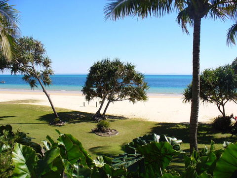Beachfront Holiday Apartment To Rent For Short And Long Stays - ACT Tourism 28