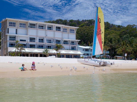 Beachfront Holiday Apartment To Rent For Short And Long Stays - ACT Tourism 19