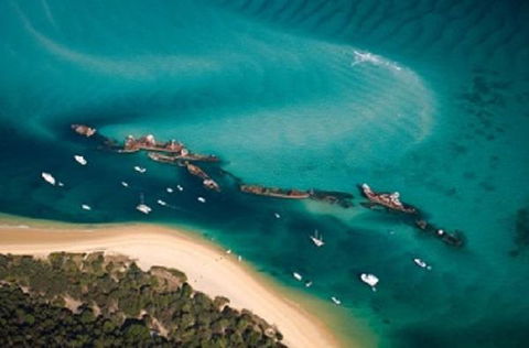 Beachfront Holiday Apartment To Rent For Short And Long Stays - ACT Tourism 33