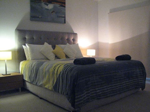 Beachfront Holiday Apartment To Rent For Short And Long Stays - ACT Tourism 6