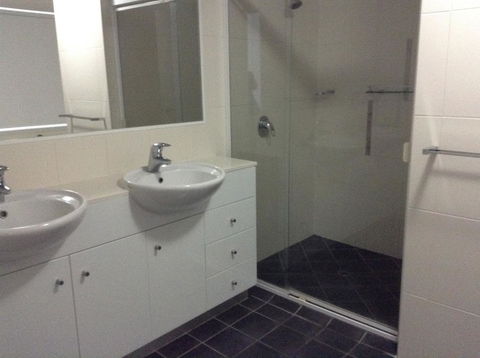 Beachfront Holiday Apartment To Rent For Short And Long Stays - ACT Tourism 9