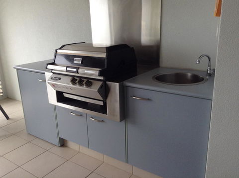 Beachfront Holiday Apartment To Rent For Short And Long Stays - ACT Tourism 13