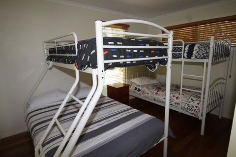 The Boarding House - ACT Tourism 11