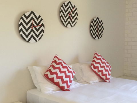 Arcadia Village Motel - ACT Tourism 29