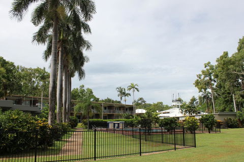 Arcadia Village Motel - ACT Tourism 15