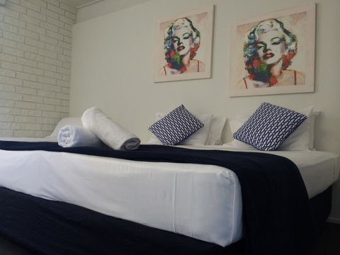 Arcadia Village Motel - ACT Tourism 34