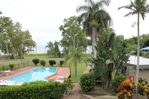 Arcadia Village Motel - ACT Tourism 14