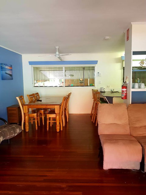 Arcadia Beach Guest House And Car Hire - ACT Tourism 24