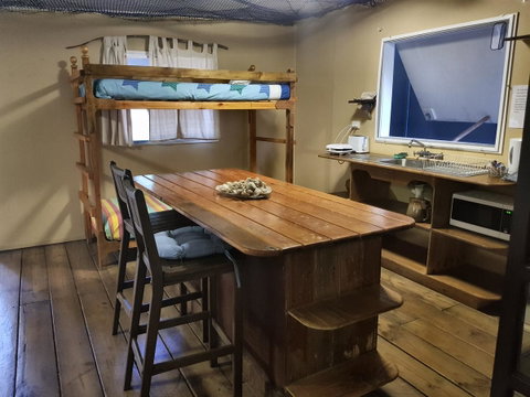 Arcadia Beach Guest House And Car Hire - ACT Tourism 35