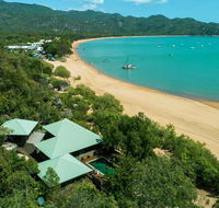 Absolute Beachfront - ACT Tourism