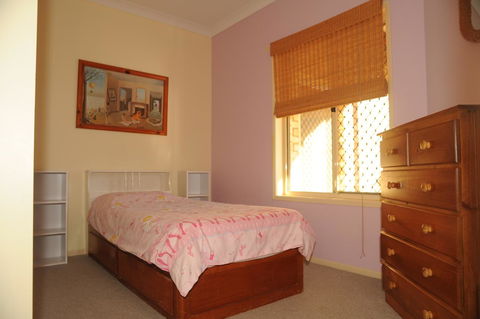 Waterfront At White Patch - ACT Tourism 22