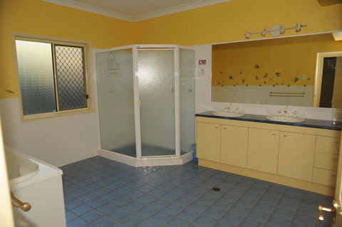 Waterfront At White Patch - ACT Tourism 5