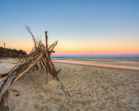 Waterfront At White Patch - ACT Tourism 24