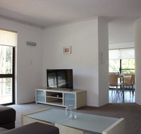 Close to Surf Beach Surf Club Hotel and Shops - Boyd St Woorim - ACT Tourism