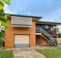 Short Stroll to Surf Beach - North Street Woorim - ACT Tourism