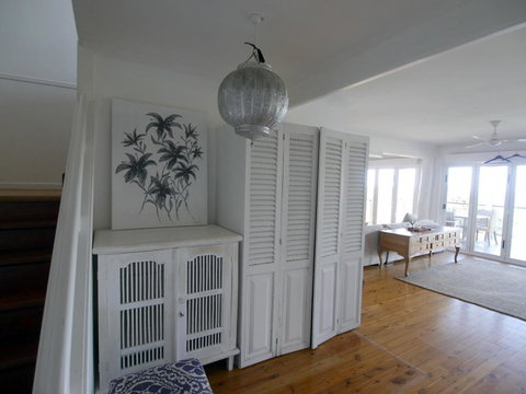 Annie's White House - ACT Tourism 26