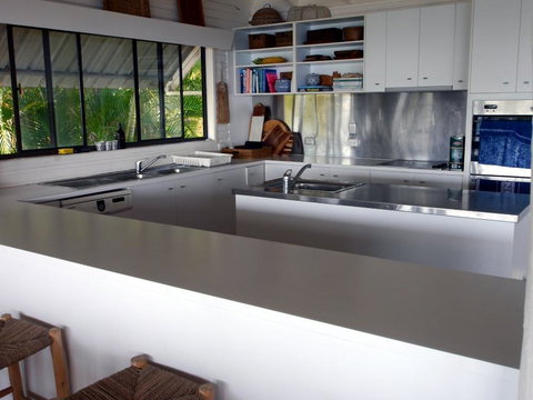 Annie's White House - ACT Tourism 11