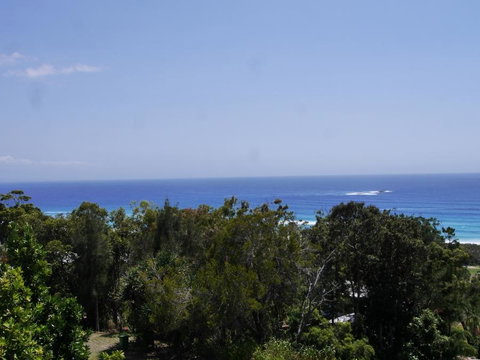 Annie's White House - ACT Tourism 0