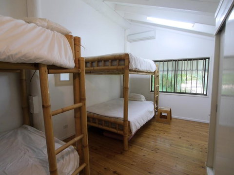 Annie's White House - ACT Tourism 34