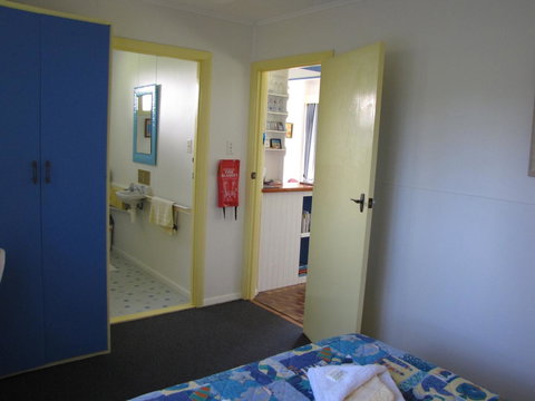 King Island Accommodation Cottages - ACT Tourism 29