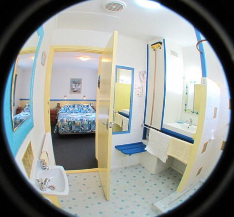 King Island Accommodation Cottages - ACT Tourism 9