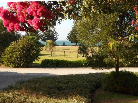 King Island Accommodation Cottages - ACT Tourism 1